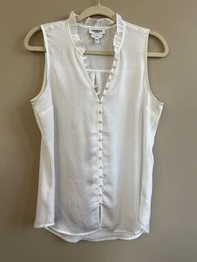 Express Portofino Slim Fit white sleeveless button down blouse size medium